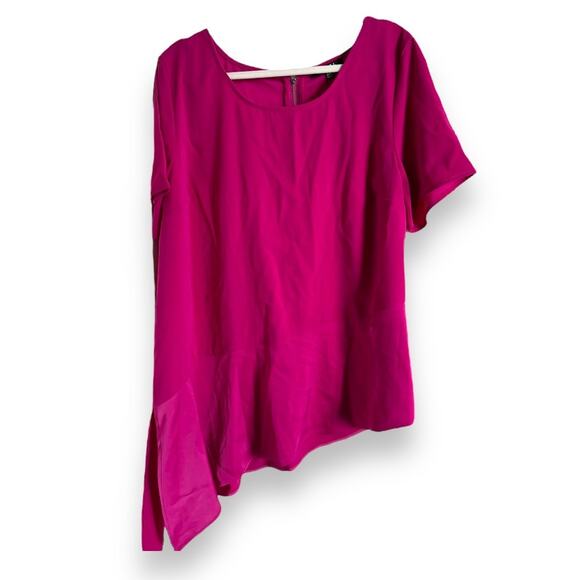 REBEL Wilson Womens Top Sz‎ 20W Asymmetrical Festive Fuchsia NEW Short Sleeve - Picture 3 of 7